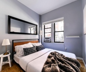 AMAZING 2 BEDROOM/3BED FULL APARTMENT TIME SQUARE/BROADWAY/CENTRAL PARK