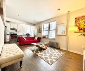 Beautiful Room in Newly Renovated Apt