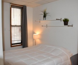 Comfortable 1 Bedroom Gem in Chinatown Lil Italy