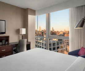 Courtyard by Marriott New York Manhattan / Soho