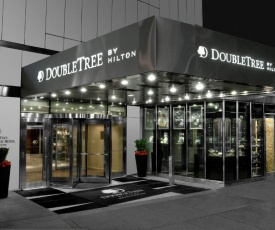 DoubleTree by Hilton Metropolitan New York City