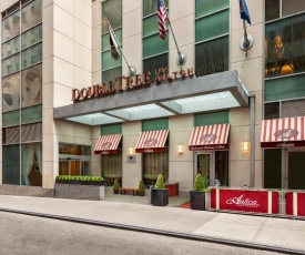 DoubleTree by Hilton New York Downtown