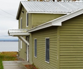 Newly Renovated House on Lake Champlain - 4 BR!