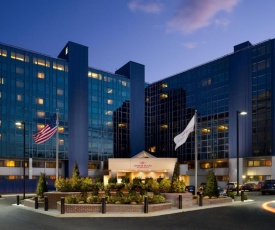 Crowne Plaza JFK Airport New York City, an IHG Hotel