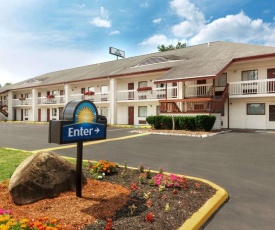 Days Inn by Wyndham Queensbury/Lake George