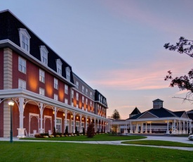 Saratoga Casino Hotel