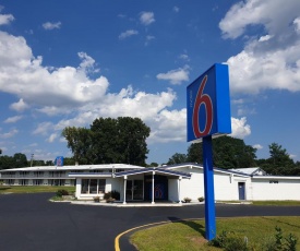 Motel 6-Schenectady, NY