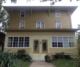 Victorian Bed & Breakfast of Staten Island