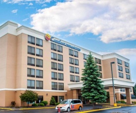 Comfort Inn & Suites Watertown