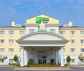 Holiday Inn Express Hotel & Suites Watertown - Thousand Islands, an IHG Hotel