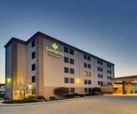 EverSpring Inn & Suites